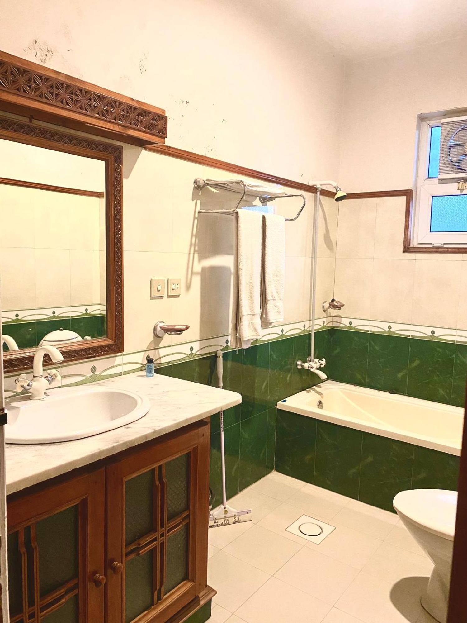 Rock City Resort Saidu Sharif Esterno foto