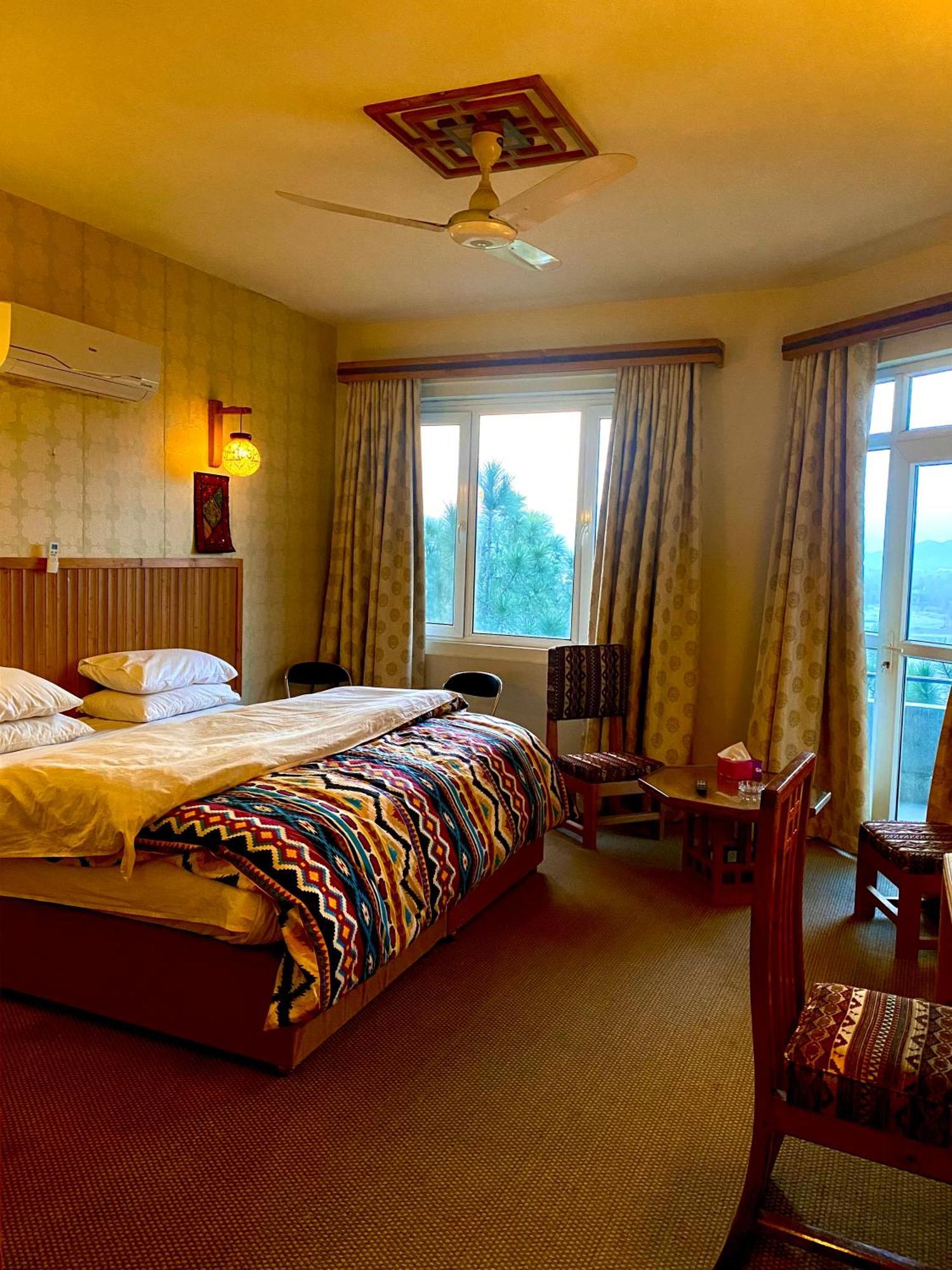Rock City Resort Saidu Sharif Esterno foto