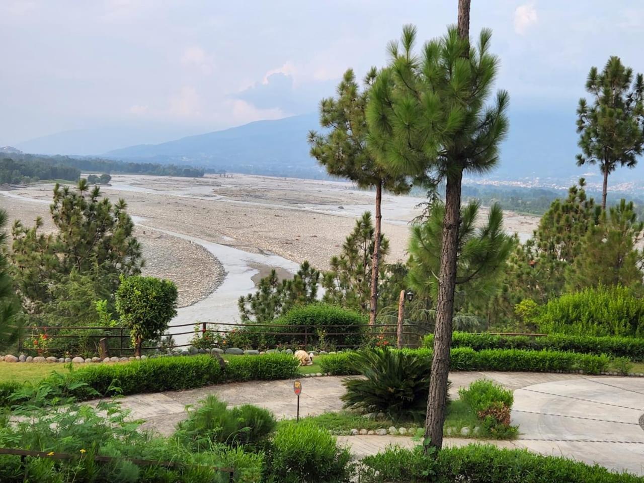 Rock City Resort Saidu Sharif Esterno foto